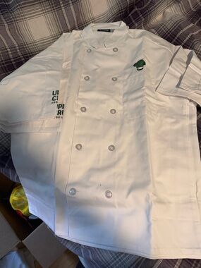 2 new White Double-Breasted Chef Coats with Green Logo and matching hat